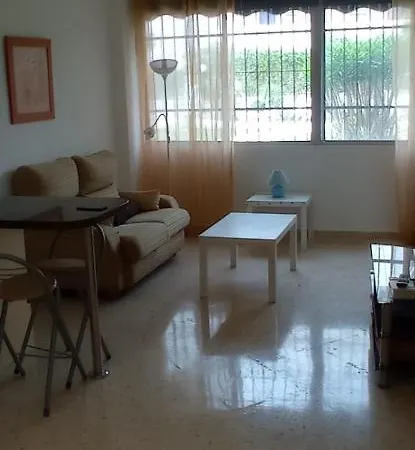 Apartamento One Bed In Los Horizontes With Direct Access To Stunning Garden And Pool