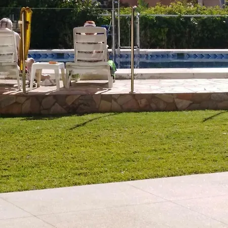 Apartamento One Bed In Los Horizontes With Direct Access To Stunning Garden And Pool *