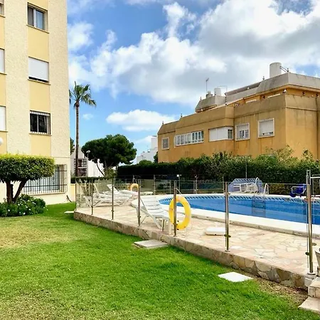 One Bed In Los Horizontes With Direct Access To Stunning Garden And Pool