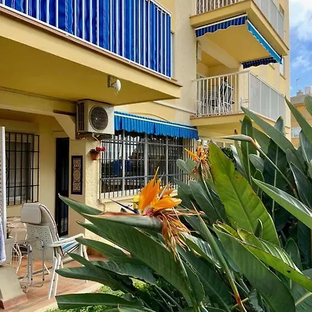 Apartamento One Bed In Los Horizontes With Direct Access To Stunning Garden And Pool Benalmádena